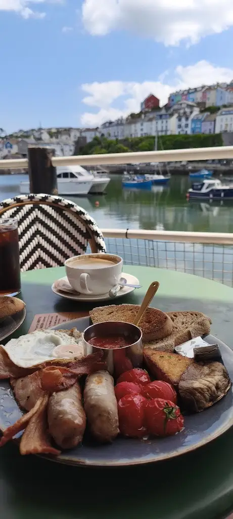 Robert Cheswick_La Petite Maison, Brixham_Brixham_review