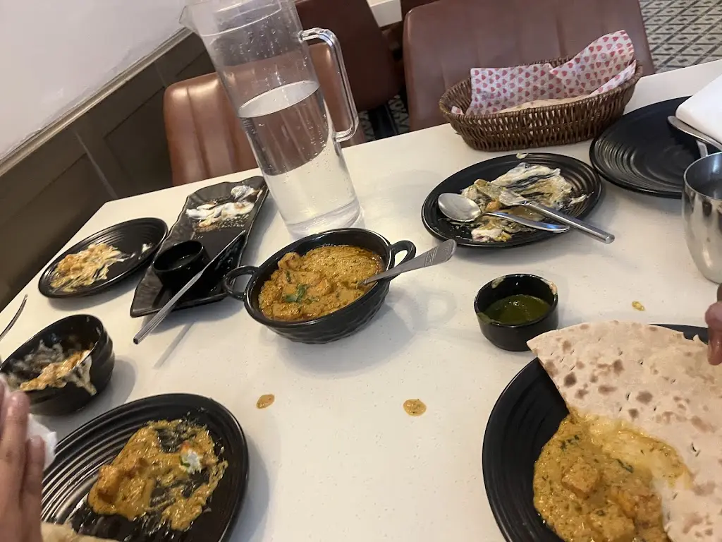 Vivian Lewis_VEG CHENNAI SRILALITHA RESTAURANT, AMERSHAM_Amersham on the Hill_review