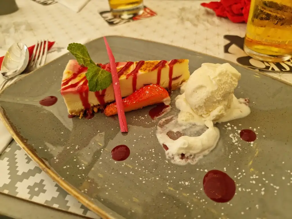 Menu_Heart In Hand_Broad Blunsdon_image_4