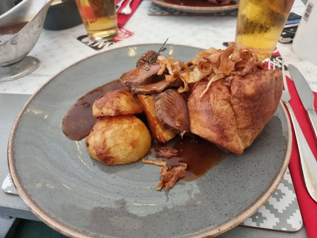 Menu_Heart In Hand_Broad Blunsdon_image_6