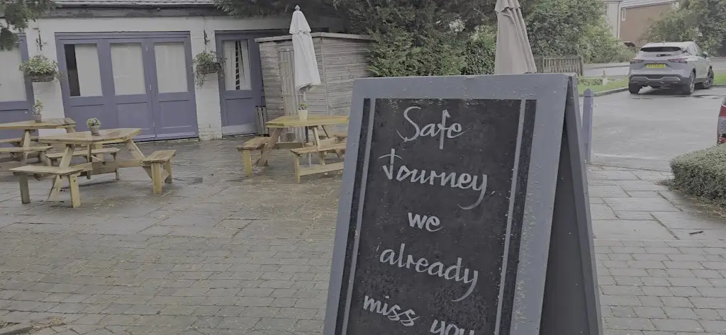 Emy “Mykus” Nwosu_Cold Harbour_Broad Blunsdon_review