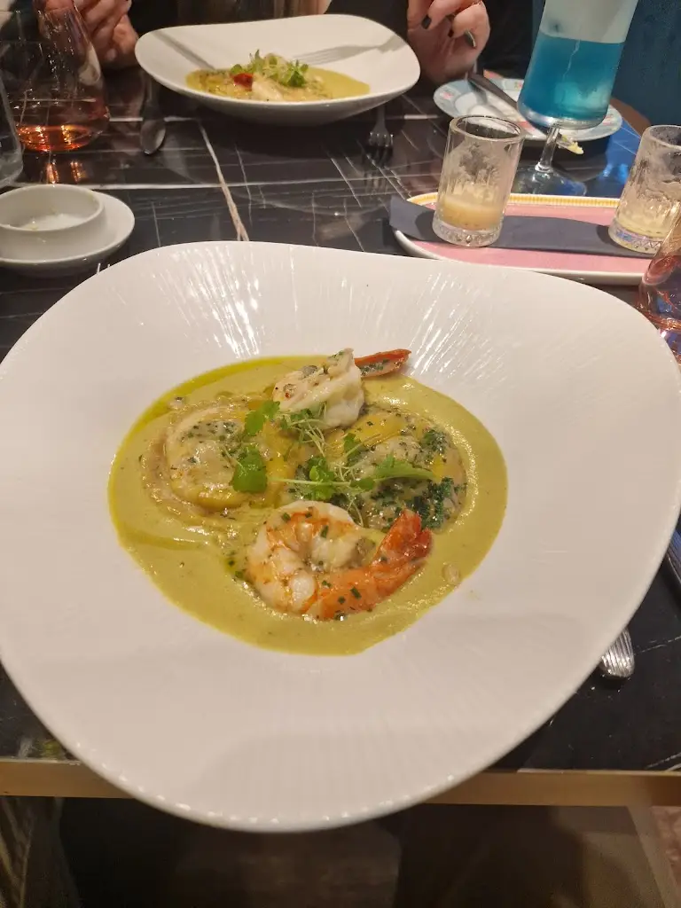 Noah Nixon_MUSE Brasserie - Bristol_Bristol_review