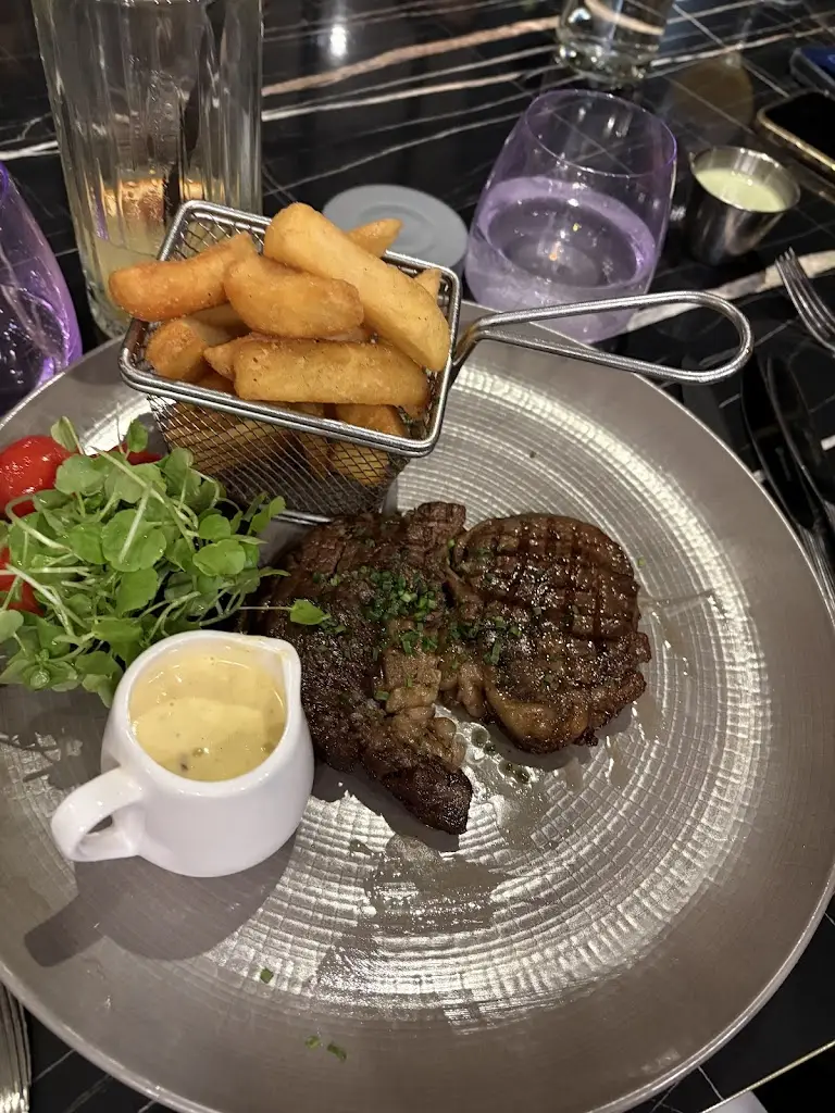 Sidian Zyberi_MUSE Brasserie - Bristol_Bristol_review