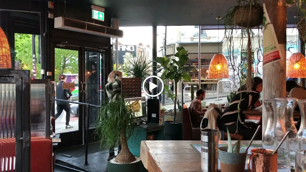 Nadu_Bristol_slider_image_2