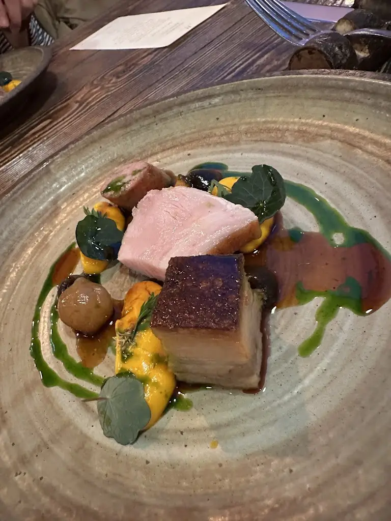 Ed Lam_Adelina Yard_Bristol_review