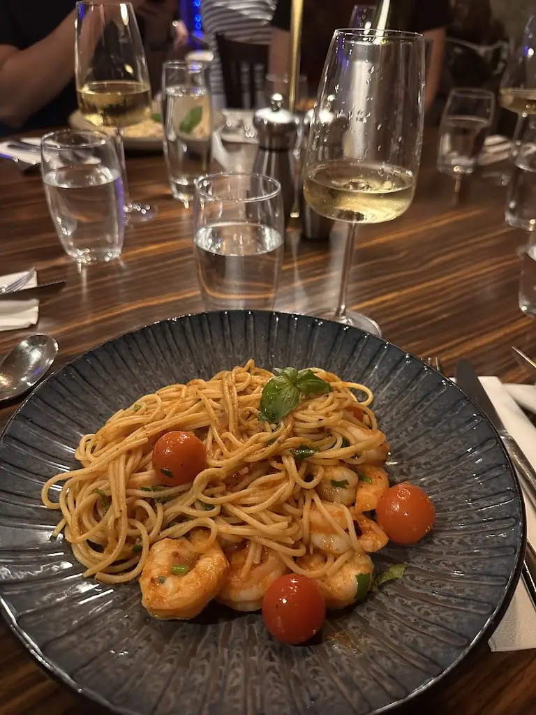 Car H_Little Italy Restaurant_Broadfield_recensione