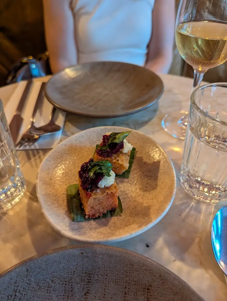 Fuad Tabba_Kricket Brixton_Brixton_review