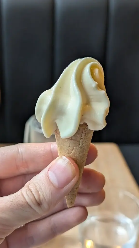 Ned Kirby_Black Bear Burger - Restaurant Brixton_Brixton_review