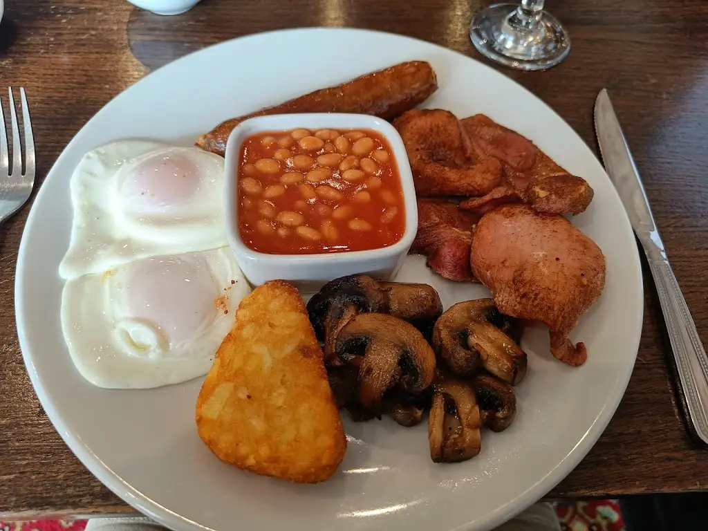 Menu_The Tudor Hotel & Restaurant_Bridgwater_immagine_5