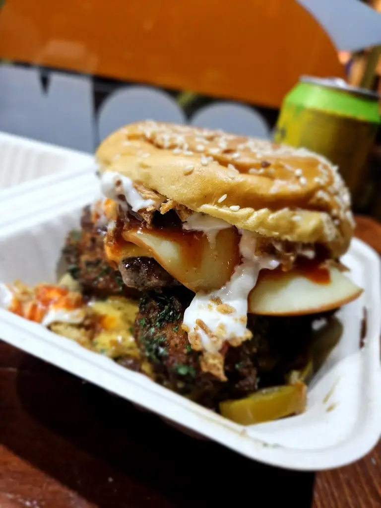 Daniel Lee_Boom Tingz Burgerz_Bridgwater_review