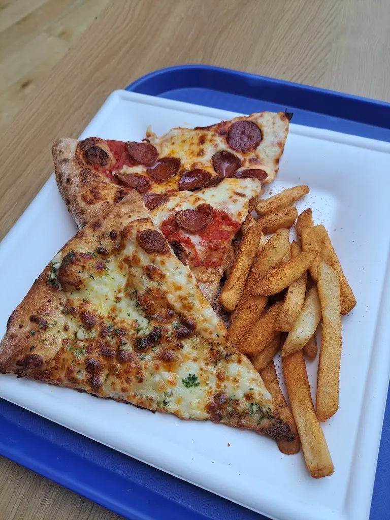 Napoli Slice House_Brierley Hill_slider_image_2