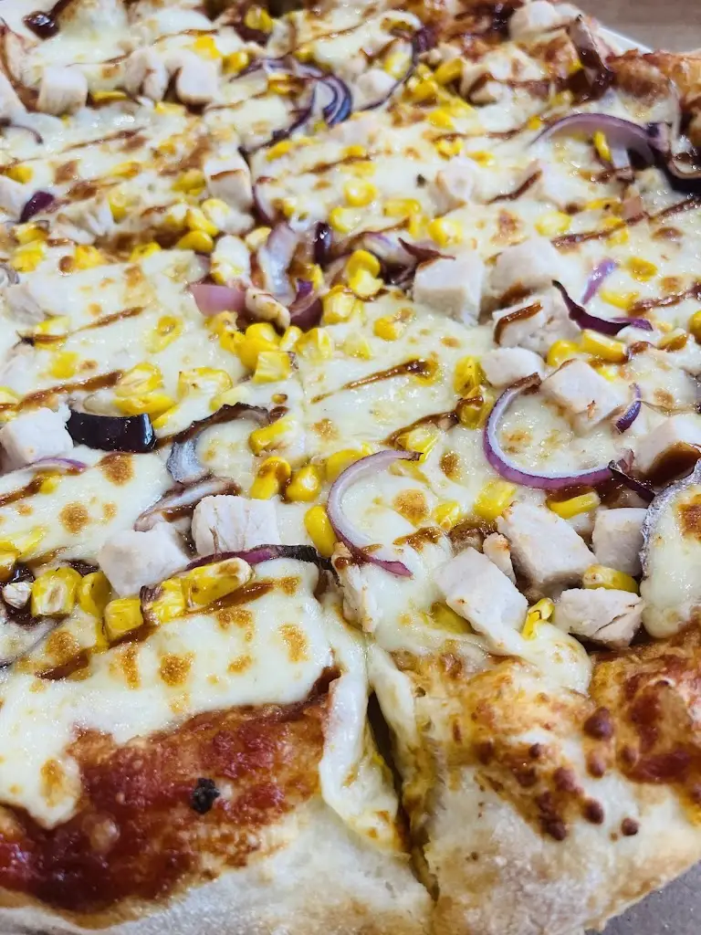 Napoli Slice House_Brierley Hill_slider_image_3