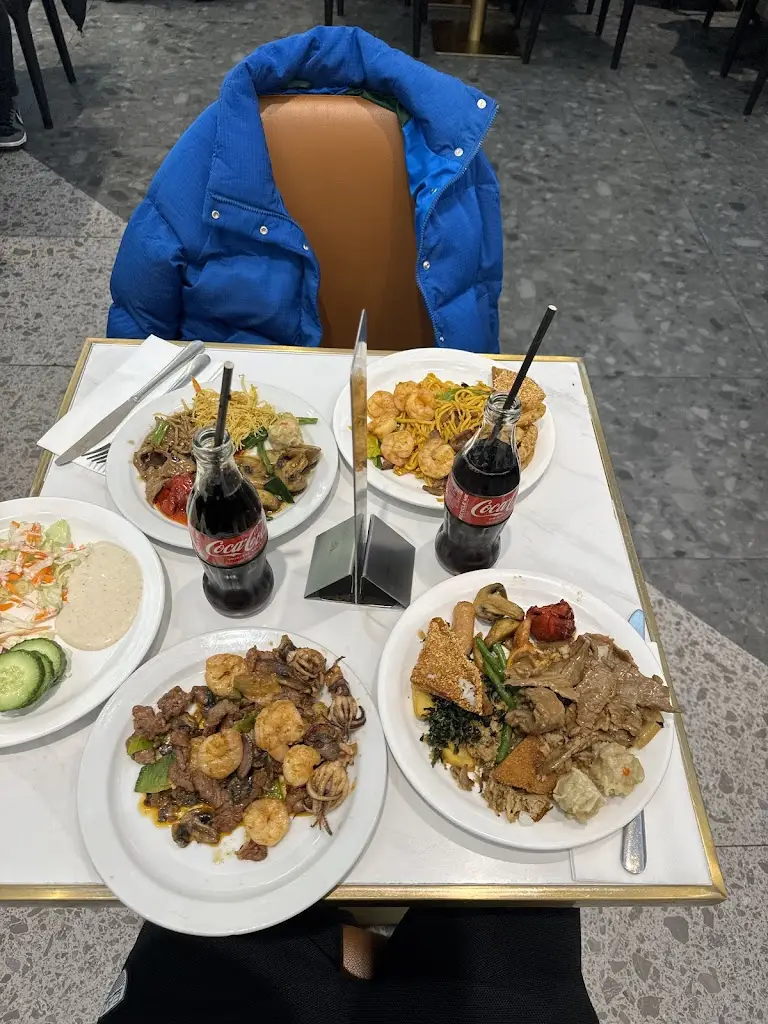 Roman Brezovsky_Bon Pan Asian Buffet_Brierley Hill_review