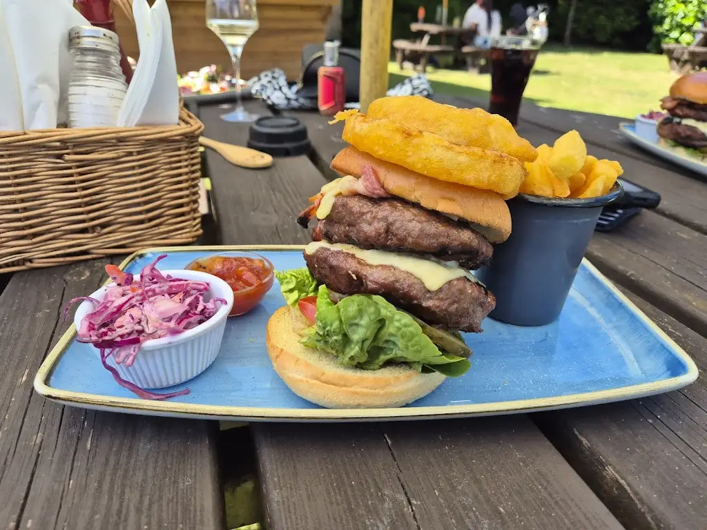 Menu_The Greyhound_Bromham_image_7