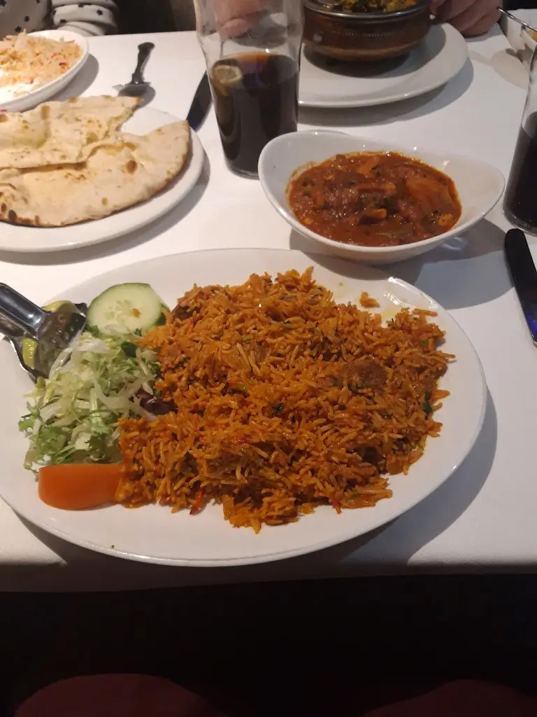 Amelia Wilkinson_Moonlight Indian Restaurant_Broadstone_review