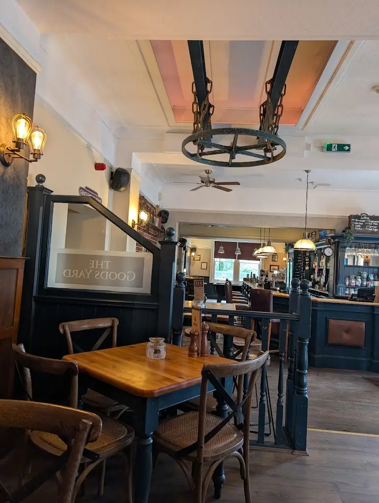 M 7_The Goods Yard_Broadstone_review