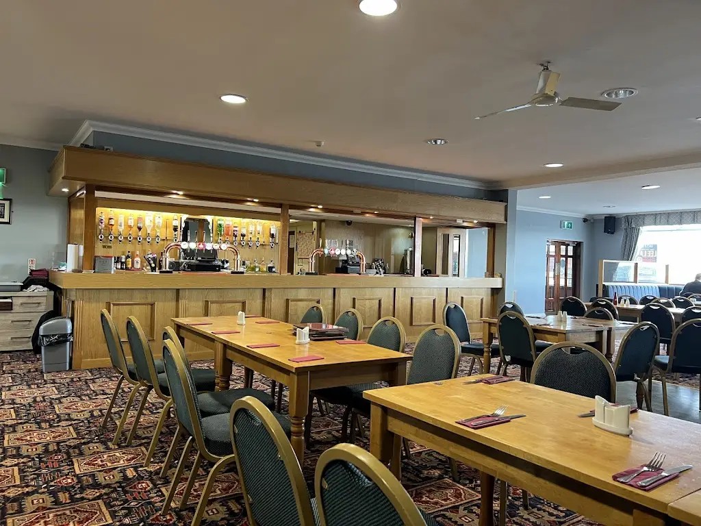 Uncle Tom's Pub & Restaurant_Adwick le Street_slider_image_1