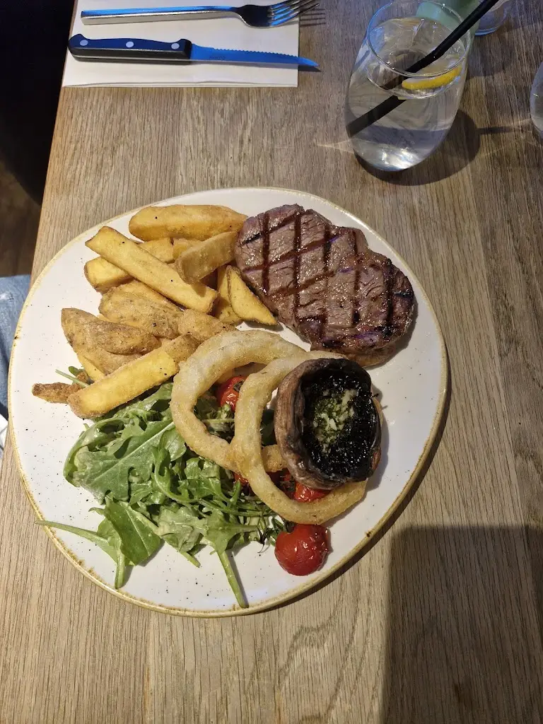 Gary Herring_Lamport Swan_Brixworth_review