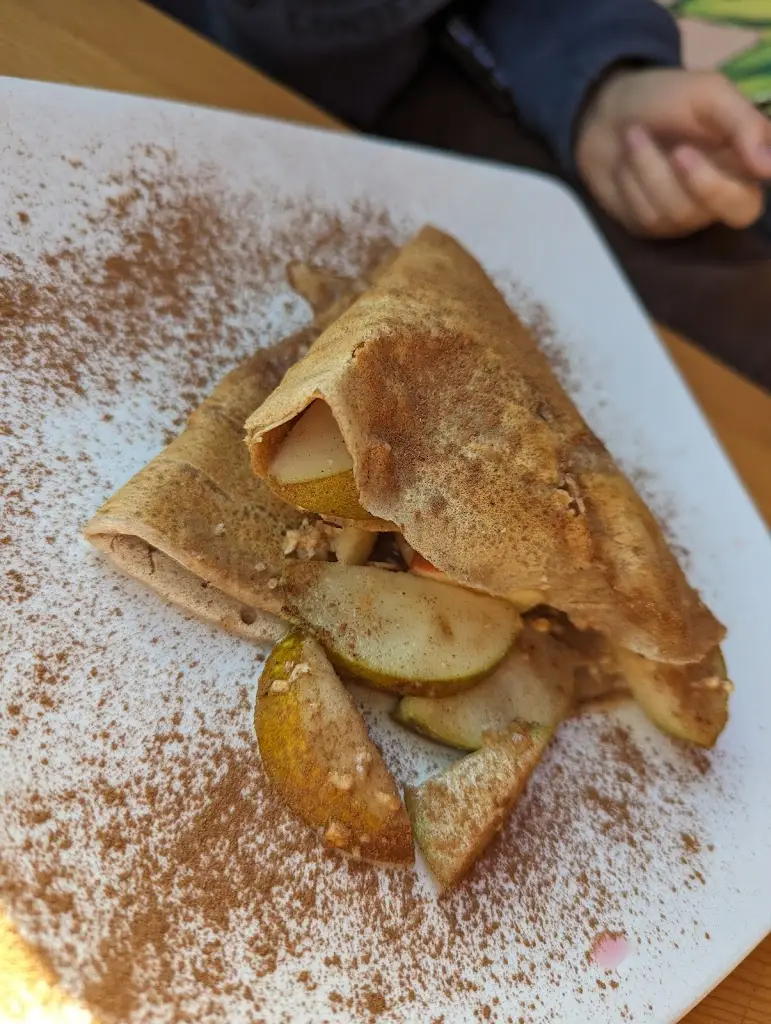 Josephine Burns_Katakata_Brixton Hill_review