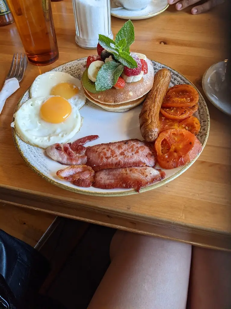 Menu_Cafe On The Hill_Brixton Hill_image_6