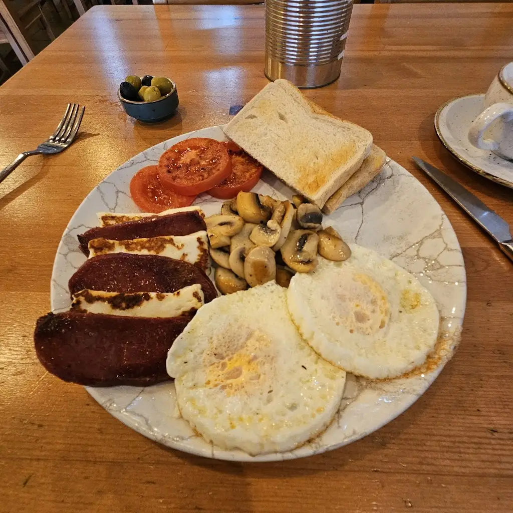 Cafe On The Hill_Brixton Hill_slider_image_3