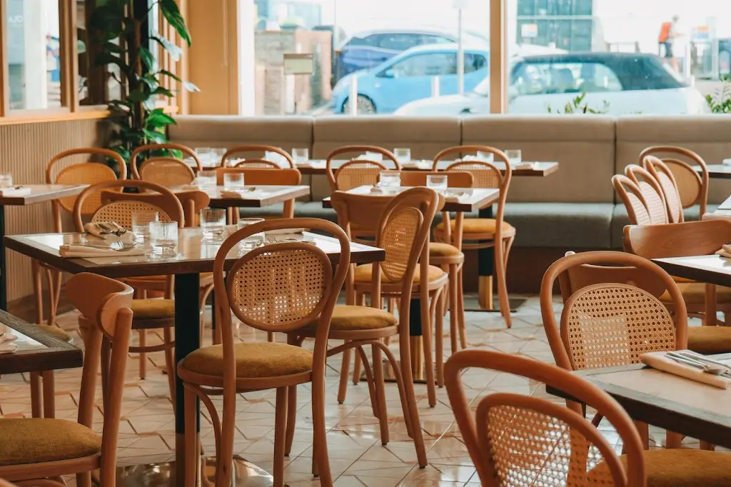 Tavola Di Famiglia Osteria restaurant in Broadwater