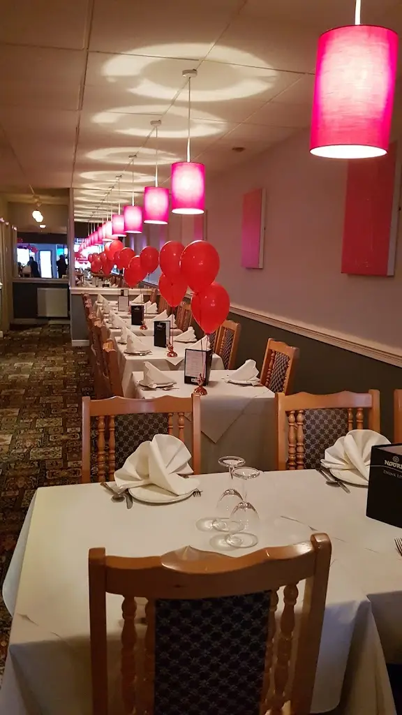 Noori's_Broadwater_slider_image_3