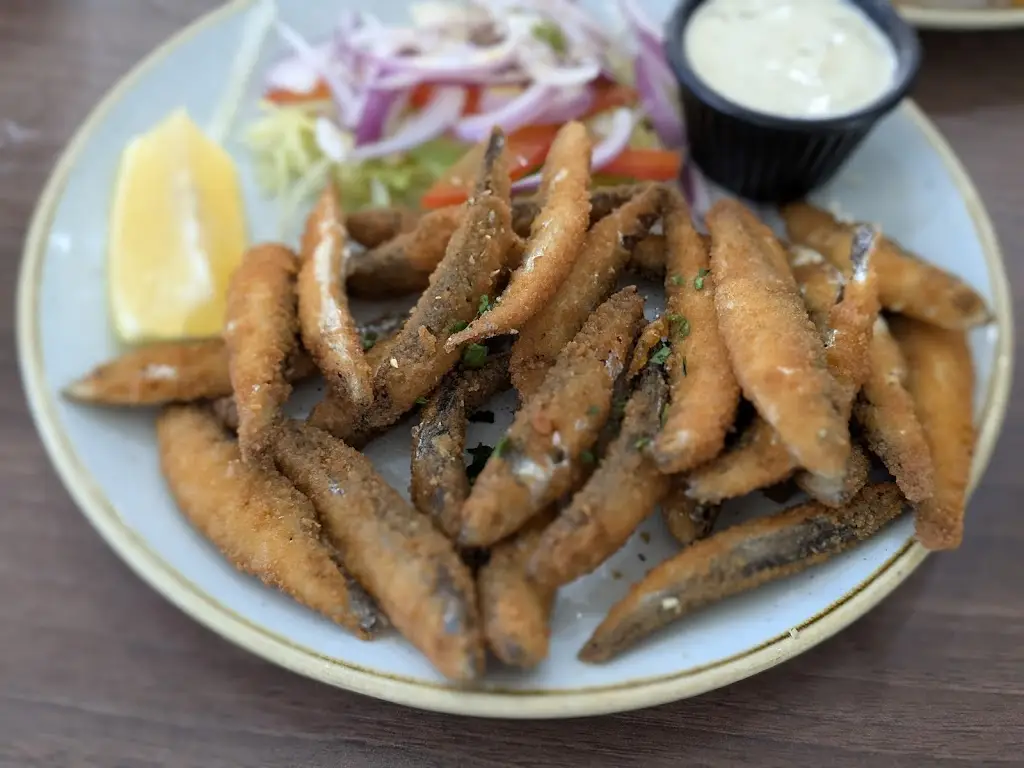 Adrian Alonso_The Arcades Fish Restaurant_Broadwater_review