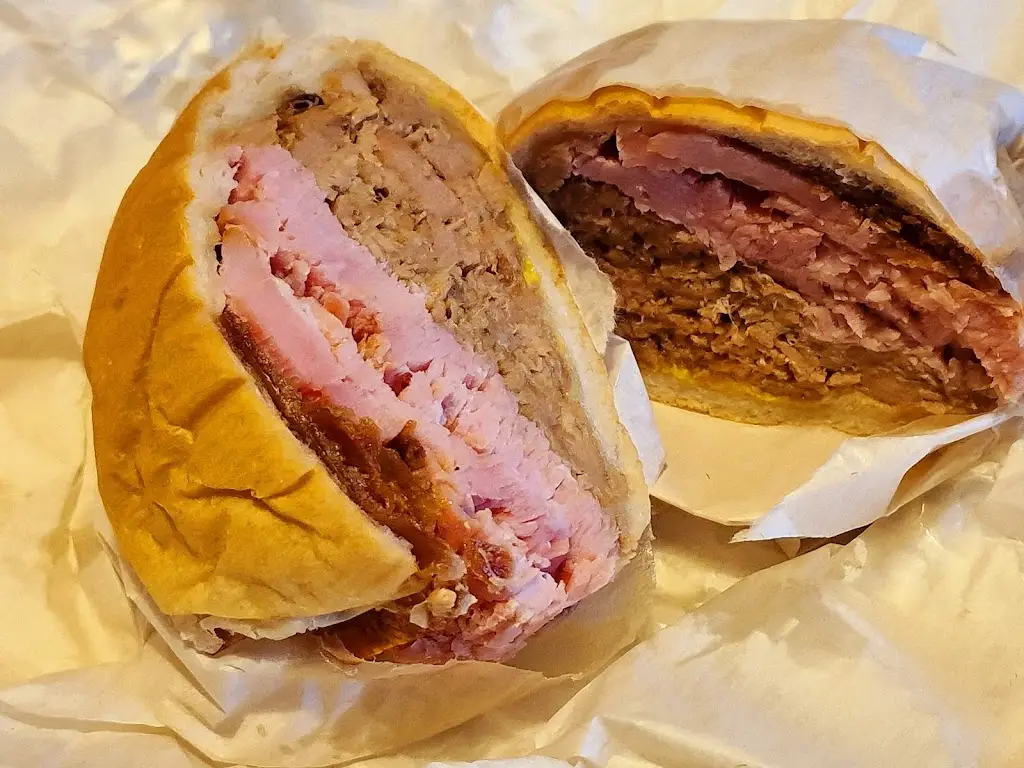 The Piggery_Broadwater_slider_image_2