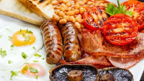 Farmhouse Grill_Broadwater_slider_image_2