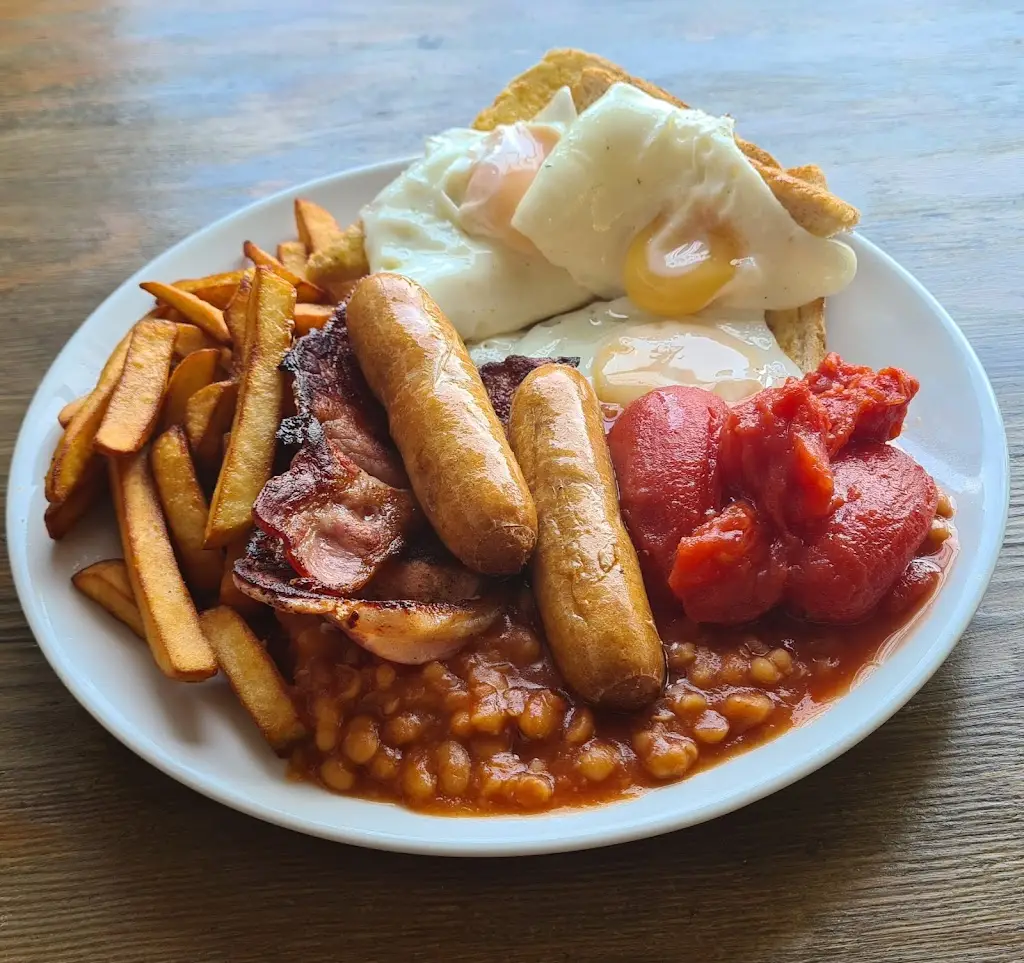 Farmhouse Grill_Broadwater_slider_image_3