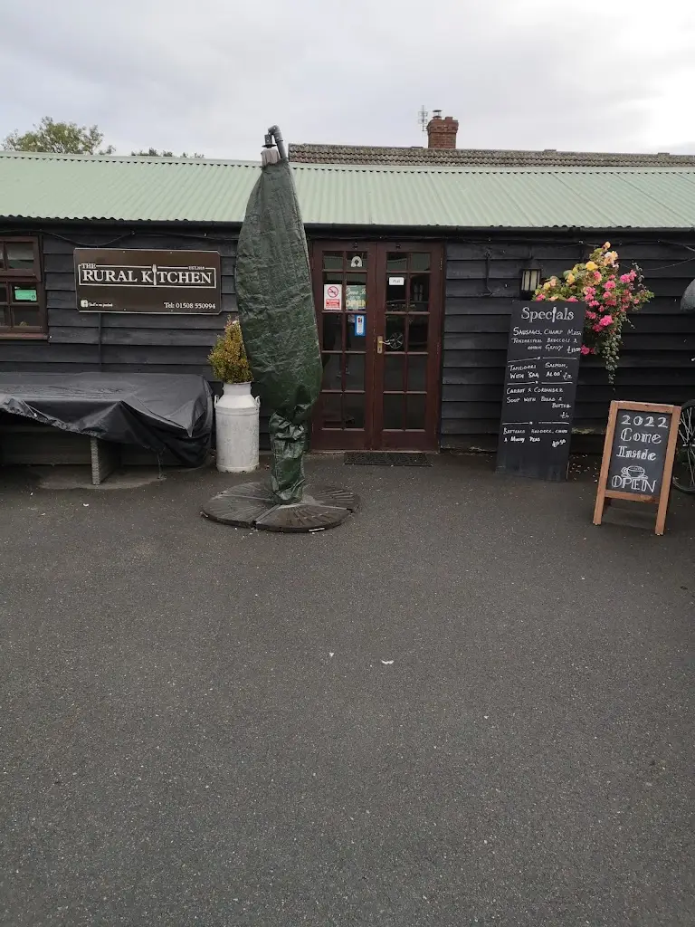 Tony Parkins_The Rural kitchen_Brooke_review