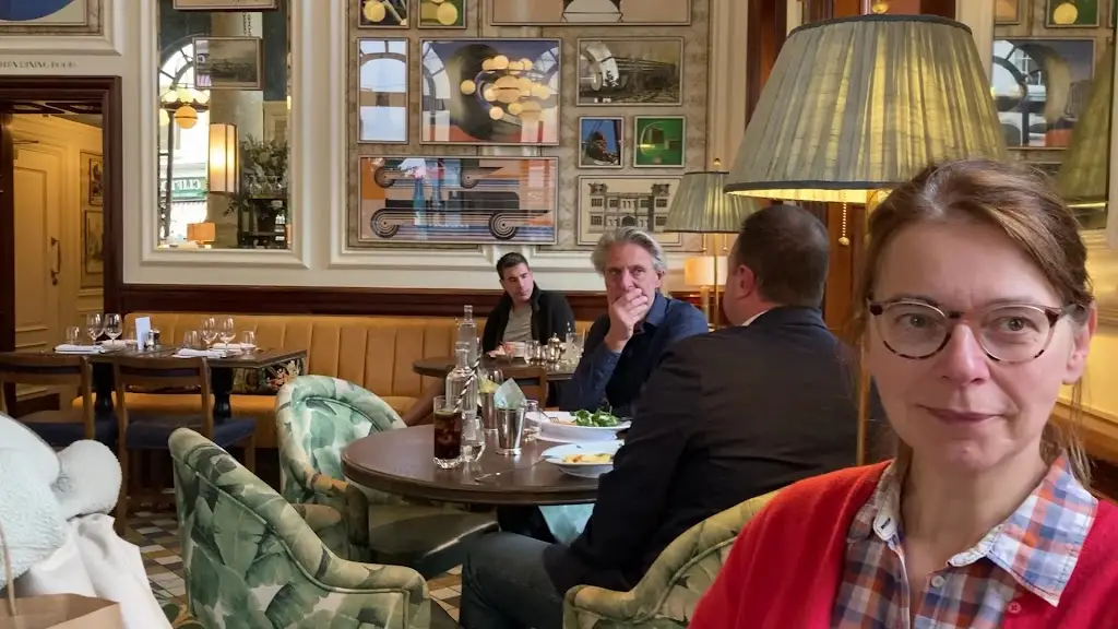 The Ivy Clifton Brasserie_Briston_slider_image_2