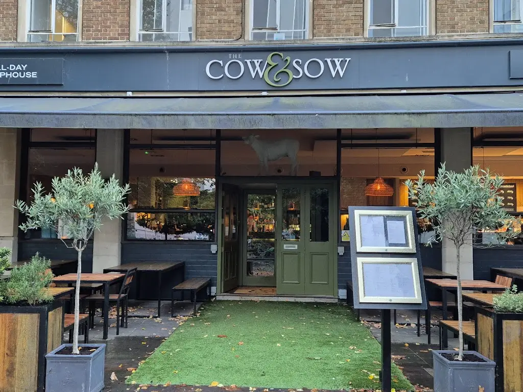 Cow & Sow (Queen Square) restaurant in Briston