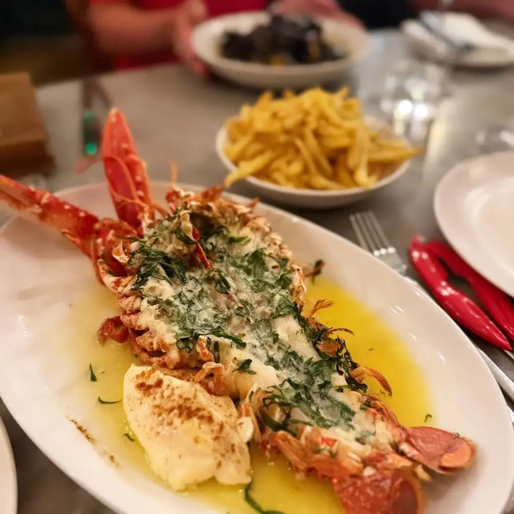 Hannah Craker_littlefrench_Briston_review