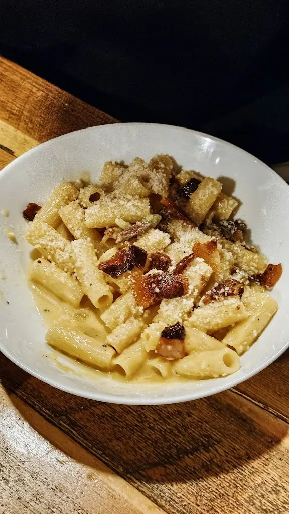 Evi Plessa_Bar Etna_Altrincham_review