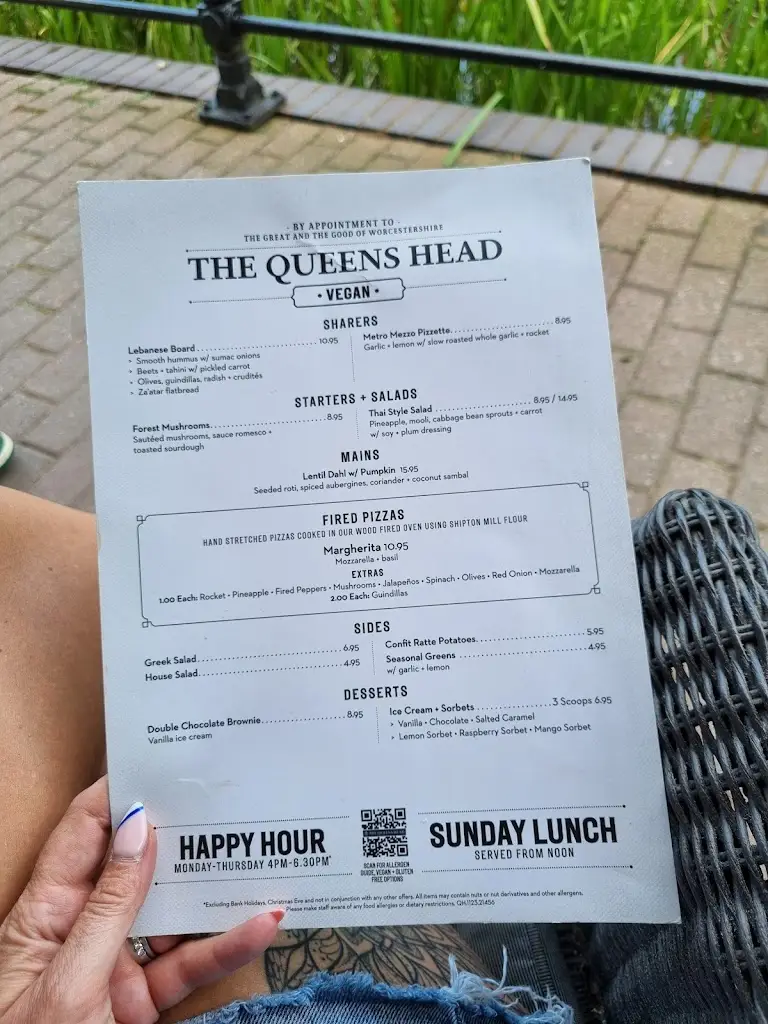 Menu_The Queens Head_Bromsgrove_image_2