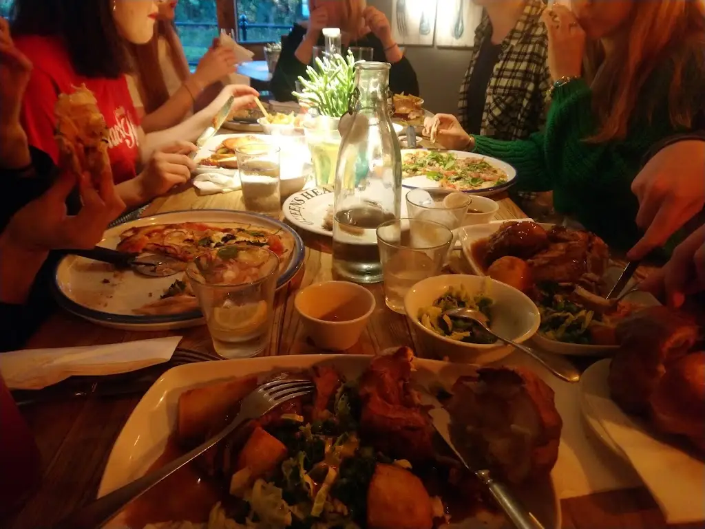 Menu_The Queens Head_Bromsgrove_image_5