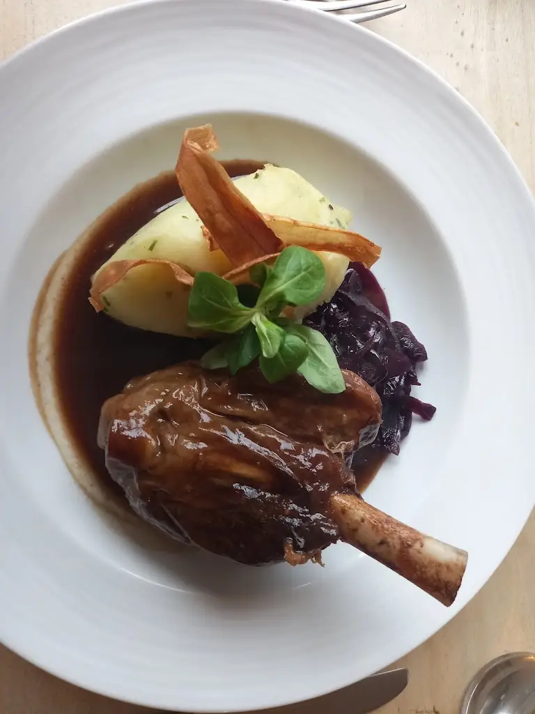 Menu_White Tails Restaurant_Brockenhurst_image_9