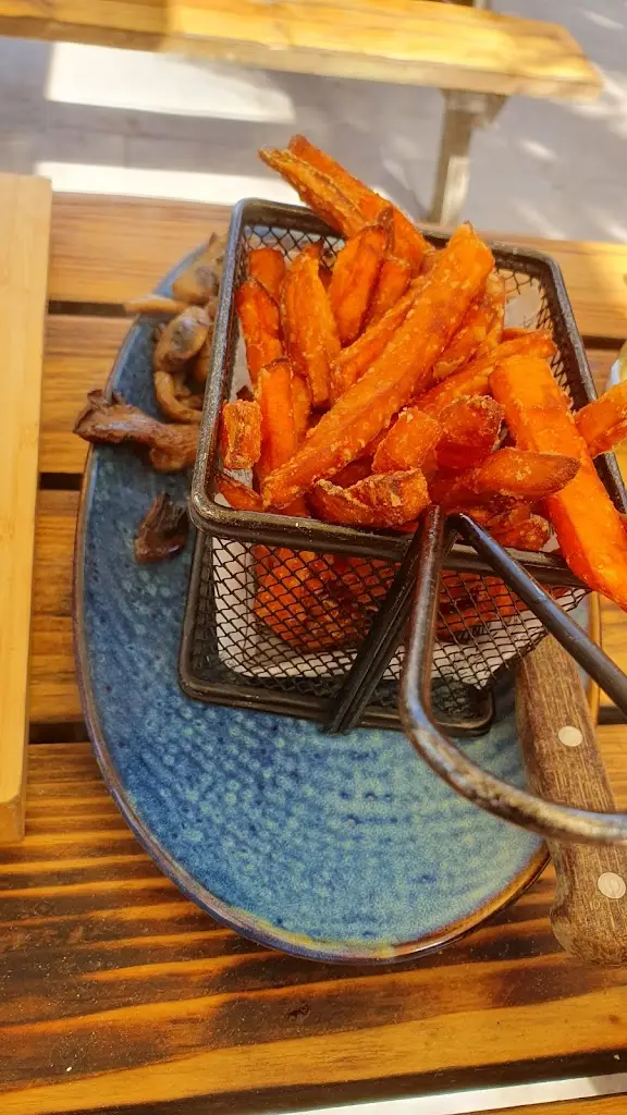 Menu_The Snakecatcher_Brockenhurst_image_8