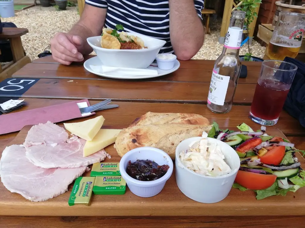 Menu_Foresters Arms_Brockenhurst_image_9