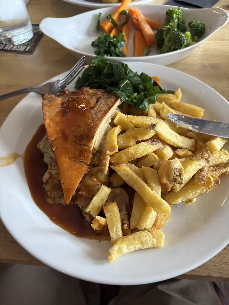 Phil Lang_Foresters Arms_Brockenhurst_review