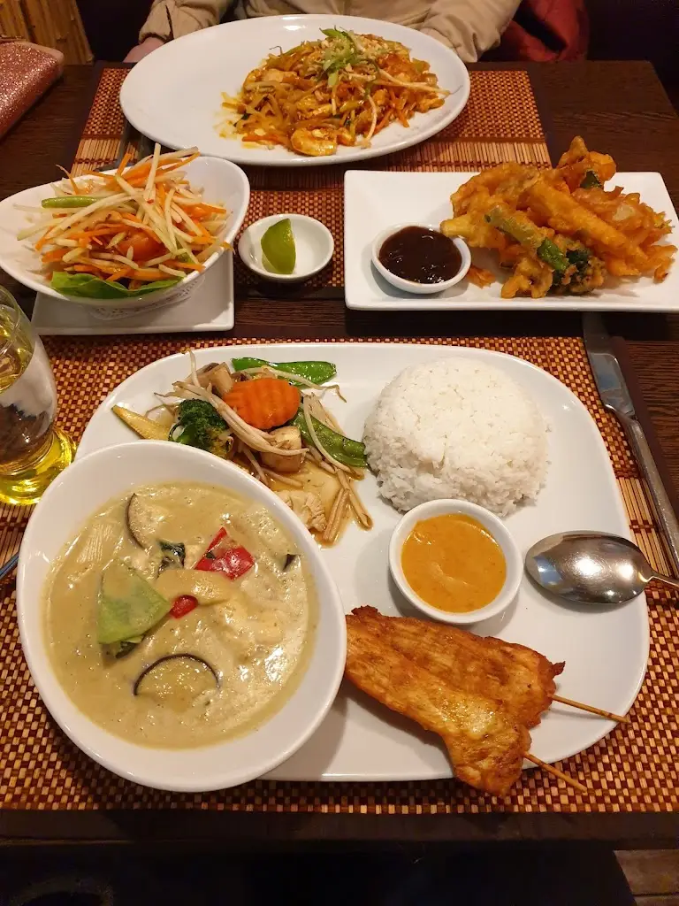 Menu_Britannia Thai_Brockenhurst_image_5