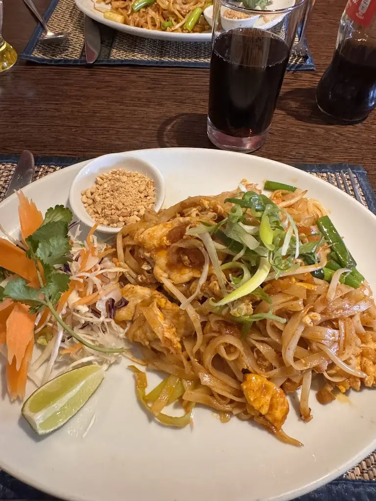 Luke_Britannia Thai_Brockenhurst_review