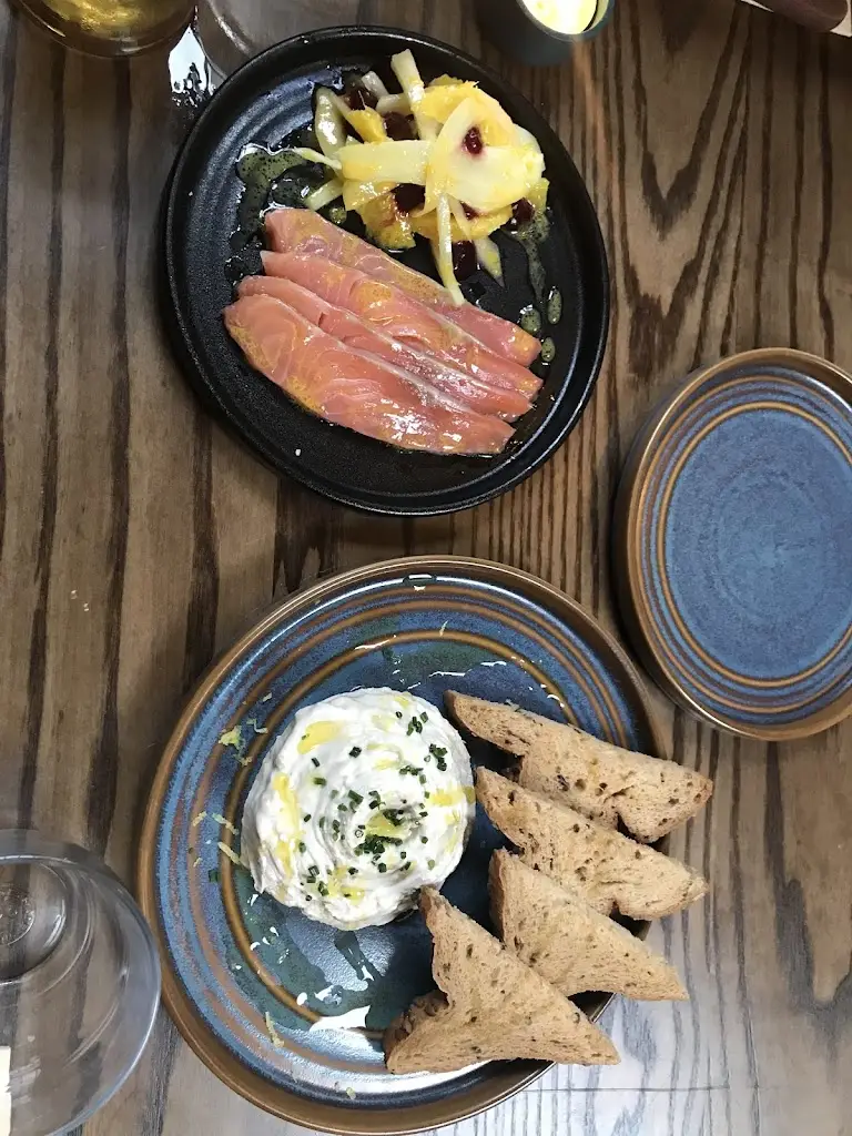 The Naughty Neighbour_Brockley_slider_image_3