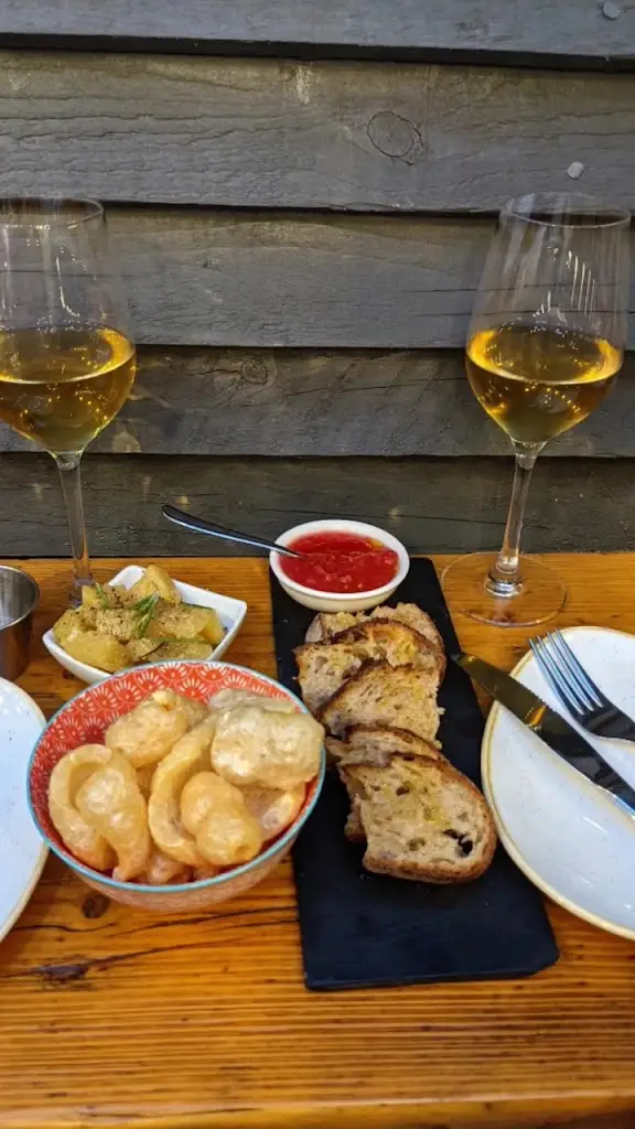 L'Oculto Cocina - Wine Bar - Shop_Brockley_slider_image_2