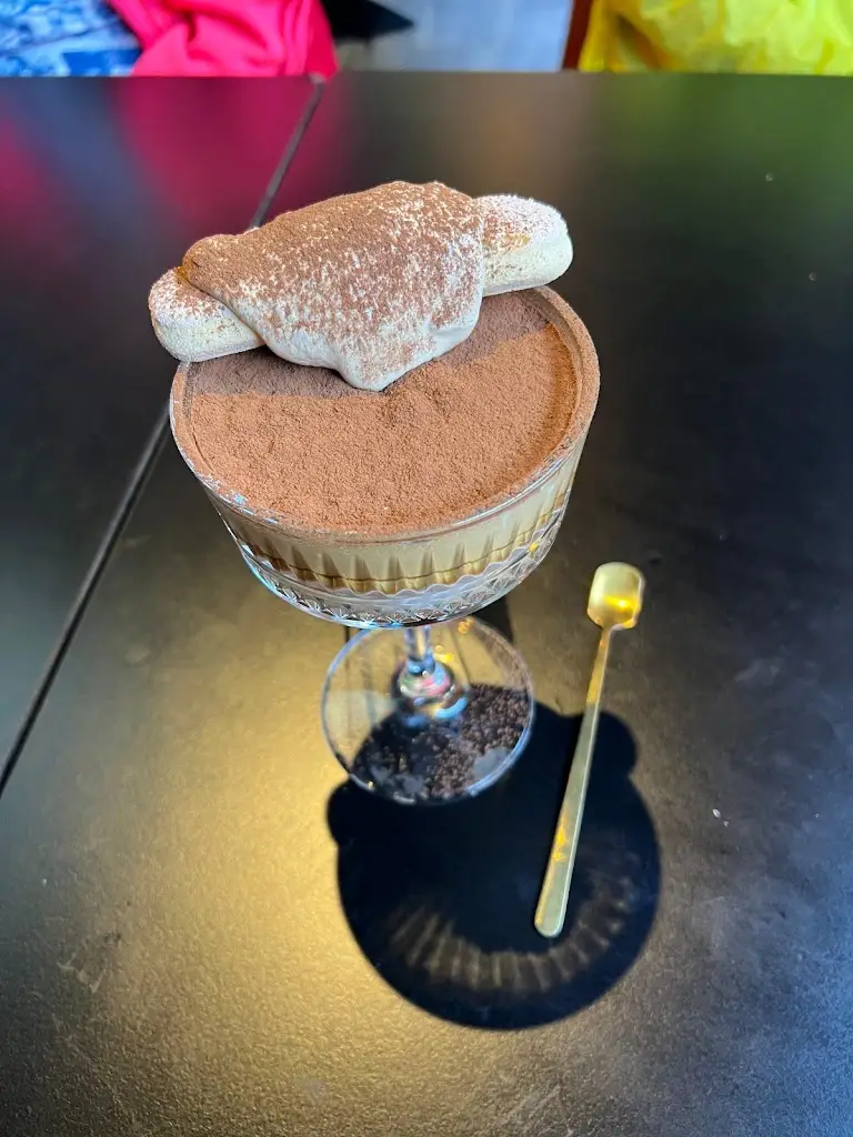 Mic_Memories Cafe Bar_Altrincham_review