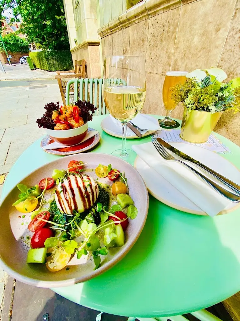 The Brompton Cross_Brompton_slider_image_2