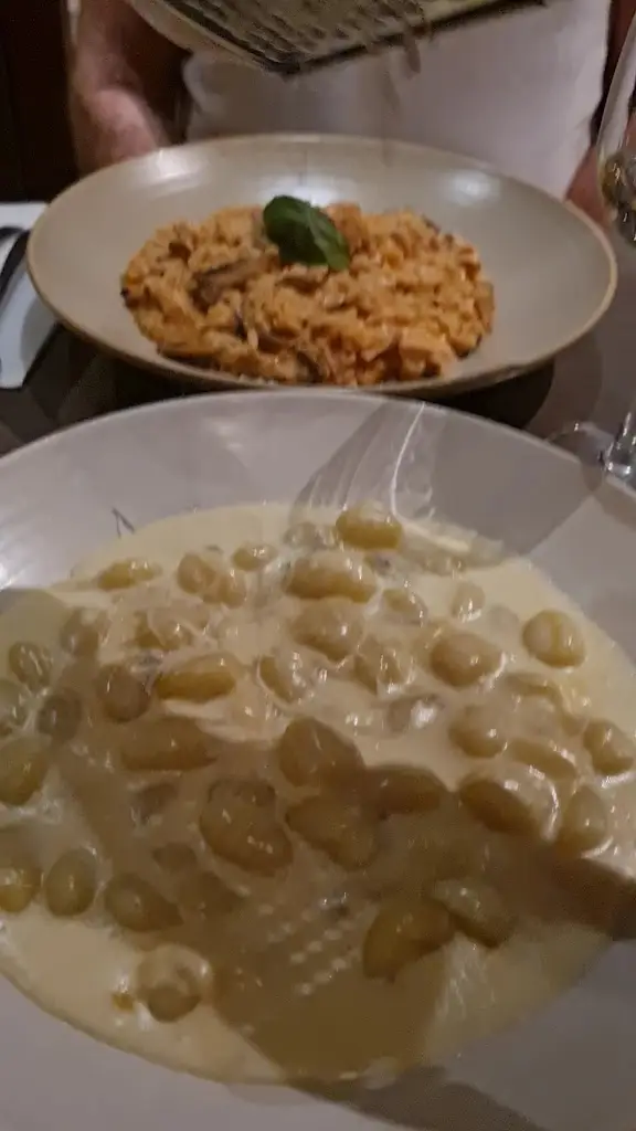 La Pappardella_Brompton_slider_image_2