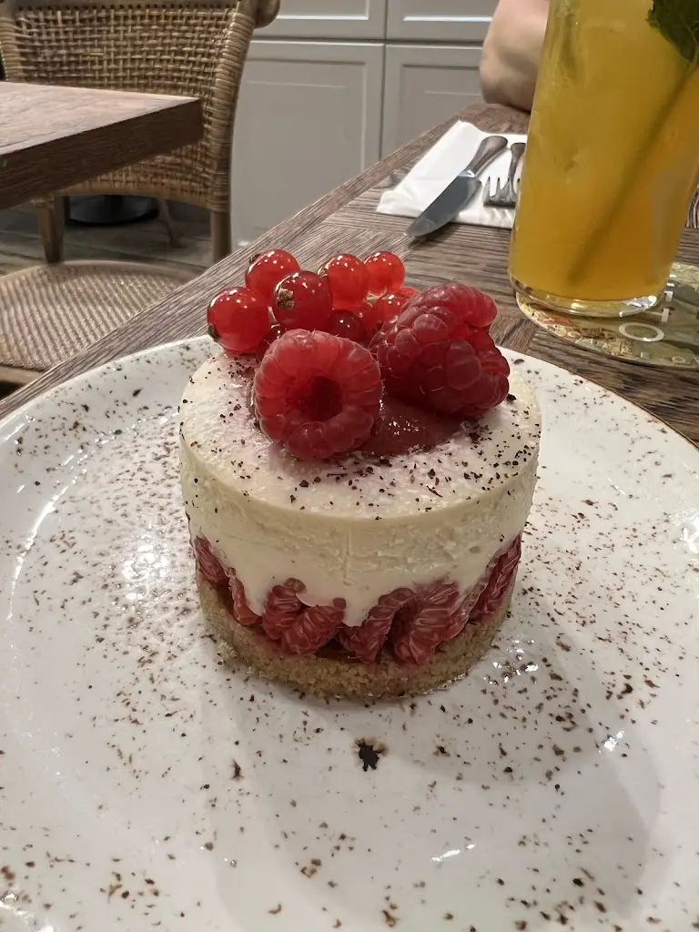 Li-Chen Lin_L'ETO Brompton Road_Brompton_review